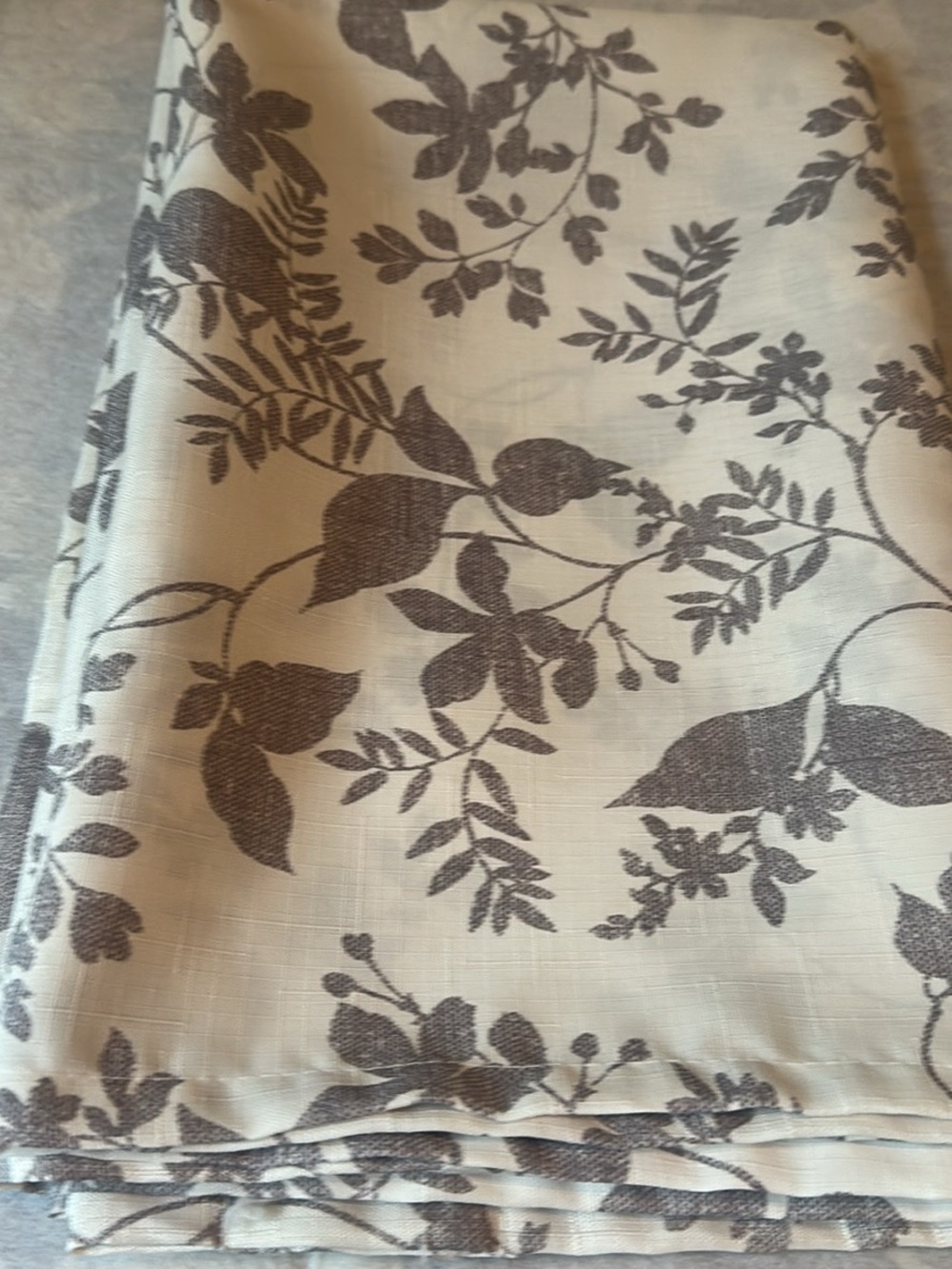 Mainstays Taupe Leaf Polyester Window Tier Pair